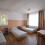 Jasmin -Baza Noclegowa * Ustka