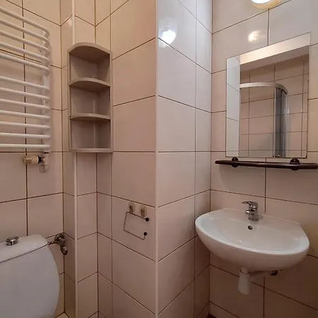 招待所 Jasmin Baza Noclegowa - Pracownicze *