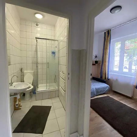 Jasmin Baza Noclegowa - Pracownicze