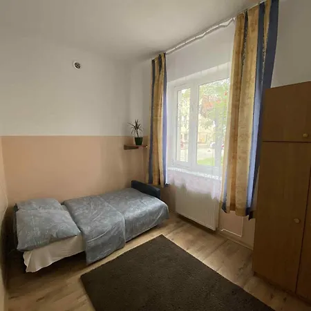 招待所 Jasmin Baza Noclegowa - Pracownicze 乌斯特卡