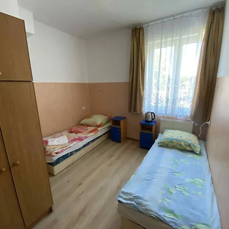 Jasmin Baza Noclegowa - Pracownicze *