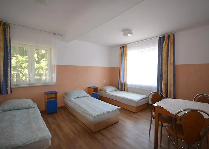 Jaśmin Baza Noclegowa - Pracownicze * Ustka