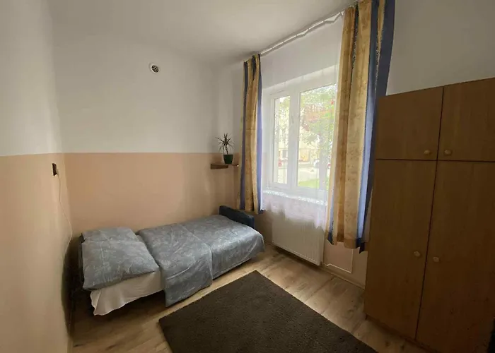 Pensjonat Jaśmin Baza Noclegowa - Pracownicze Ustka